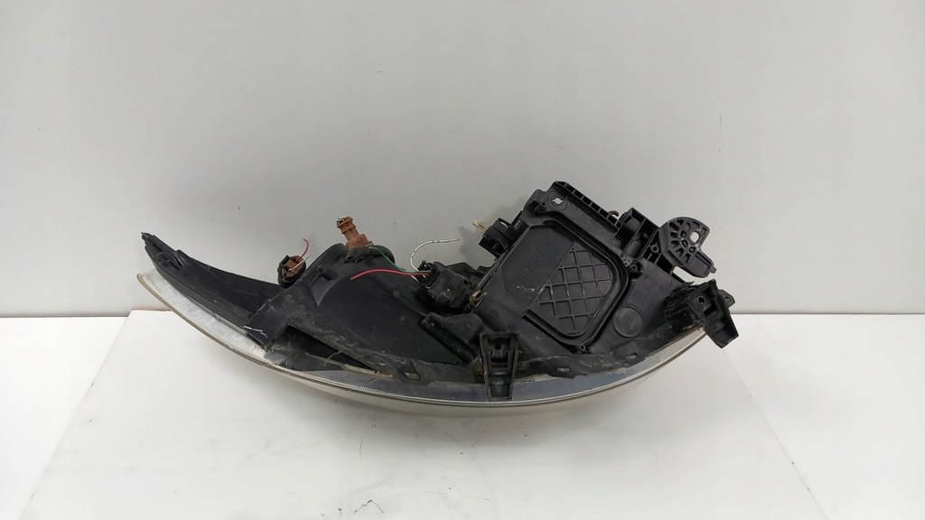 фото №7, Toyota auris e15 лампа перед ліва лінза