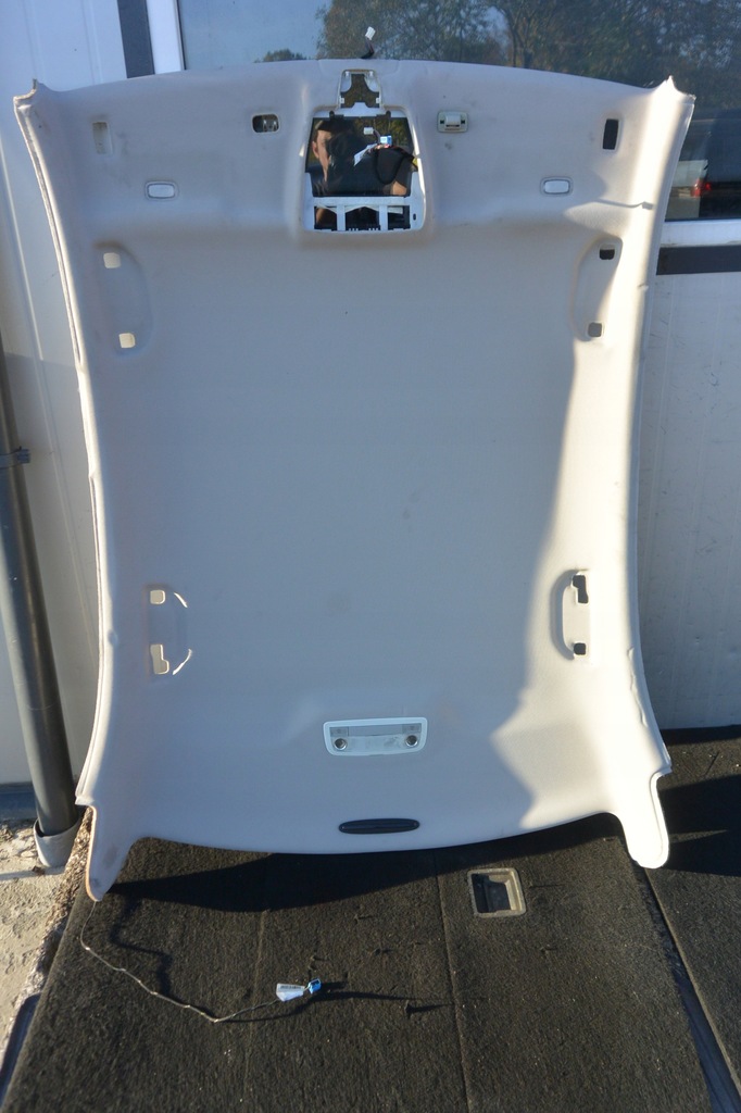 фото №1, Потолок 7k25 mercedes w204 sedan