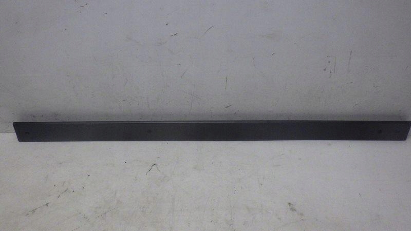 Рейлінг даховий правий dacia jogger 738209227r в Україні