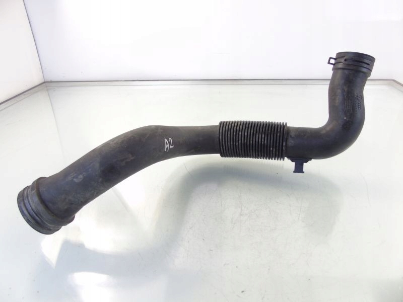 фото №1, Audi a2 1.4 16v труба воздухозаборник впуск 8z0129627