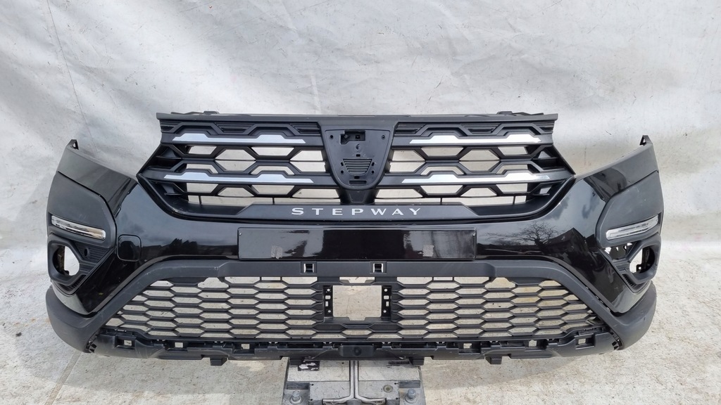 фото №1, Бампер dacia sandero iii 3 stepway 20- перед решітка радіатора передній