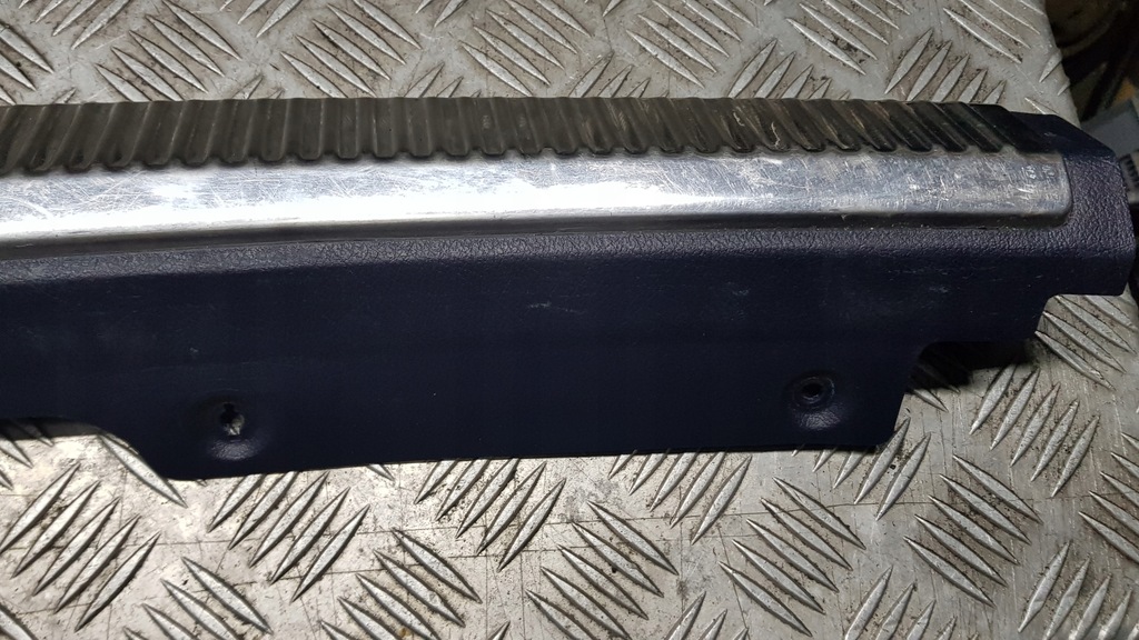 фото №12, Audi a4 b6 захист замка задня багажника kombi 8e9864483