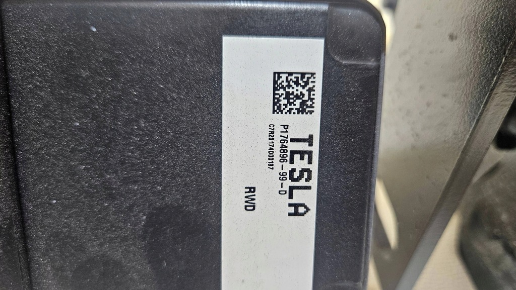 фото №14, Hak буксировочный модуль жгут шар tesla model y 1514411-00-j