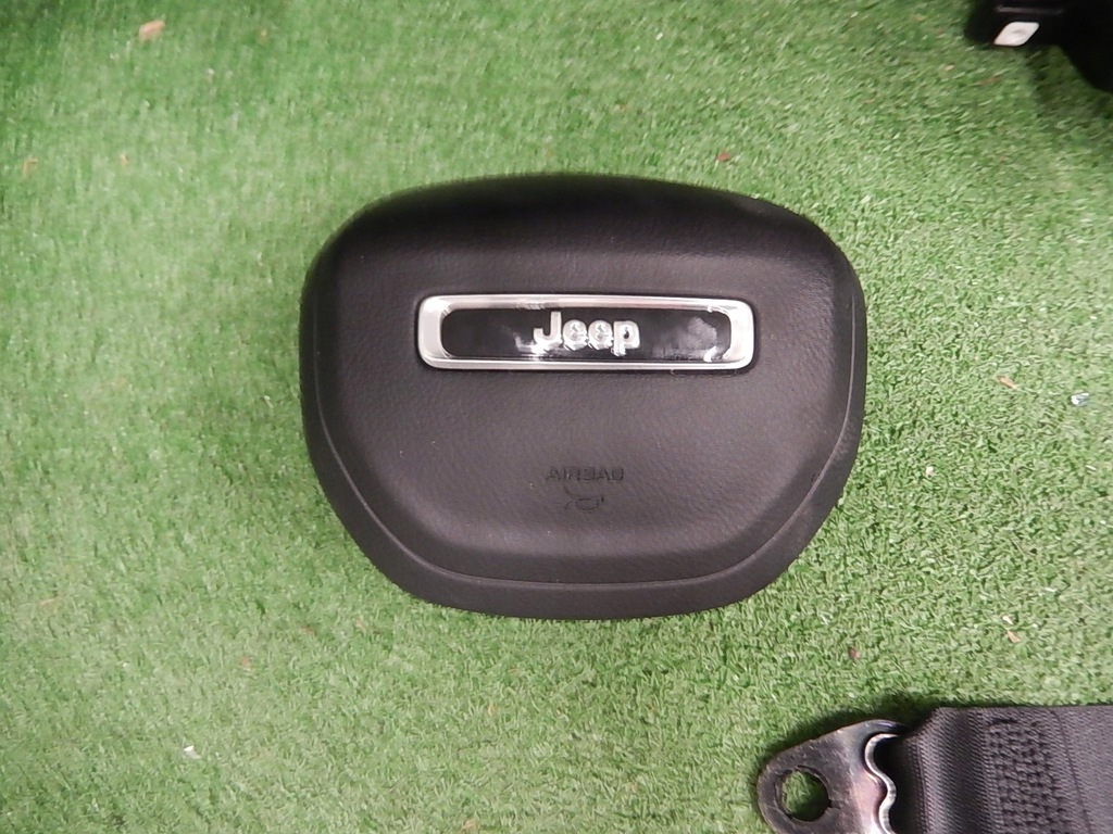 фото №3, Консоль приборная панель подушки безопасности ремни jeep compass lift 2022