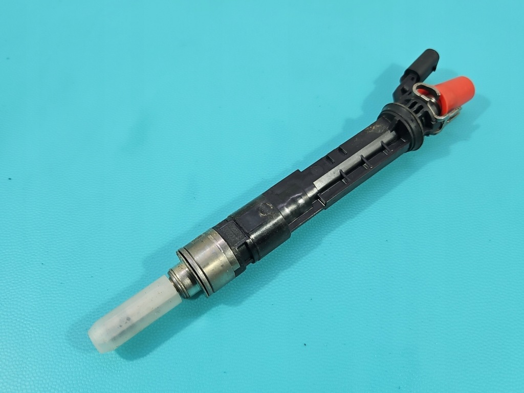 фото №1, 1x форсунка renault clio v dacia dokker a2820701000 1.3 tce