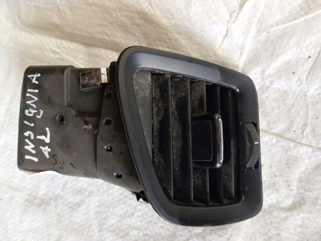 фото №1, Решётка обдув opel оригинальный номер 13321919