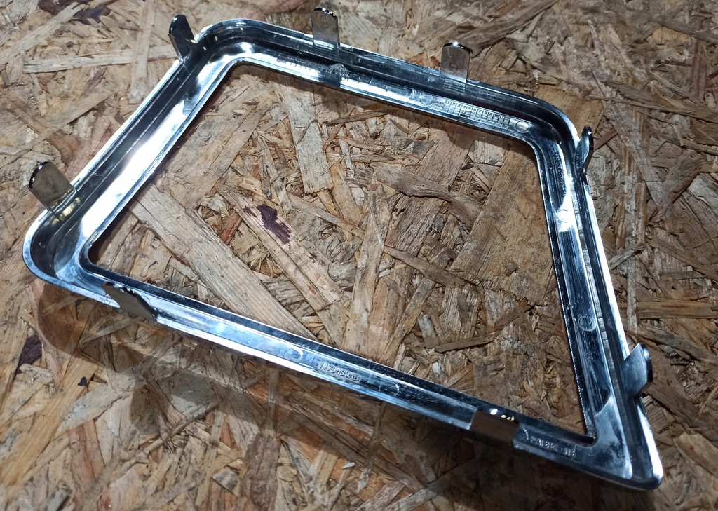 фото №6, Рамка домкрата хром dekor challenger 2009-2014