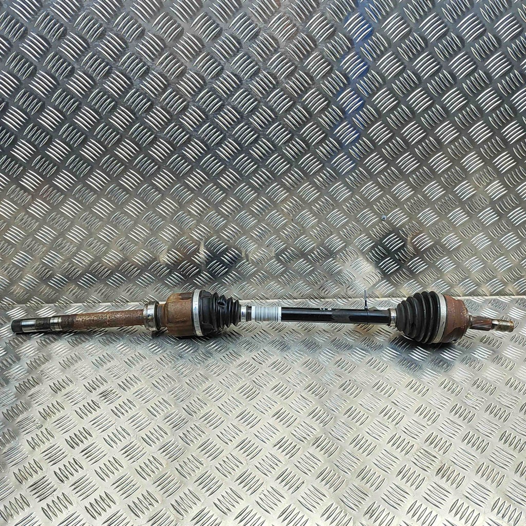 фото №1, Peugeot 5008 ii 2024 правая сторона приводной вал передняя