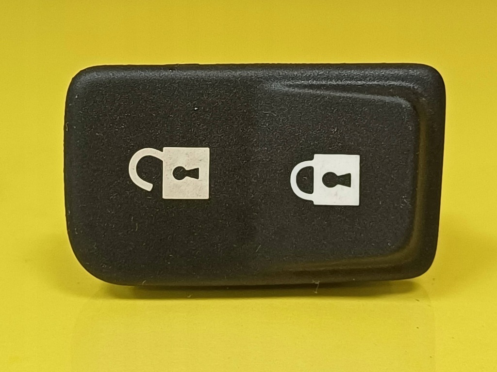 фото №1, Переключатель центрального замка volvo c70 30773333 nr146