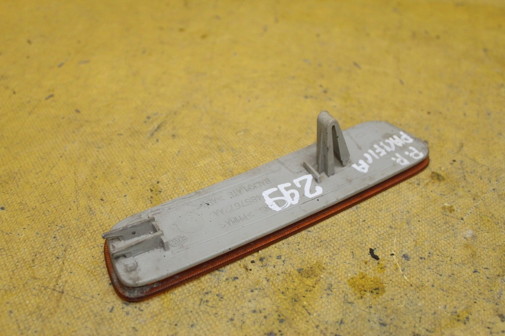 фото №4, Поворотник поворотник правый перед pacifica i 04857672aa