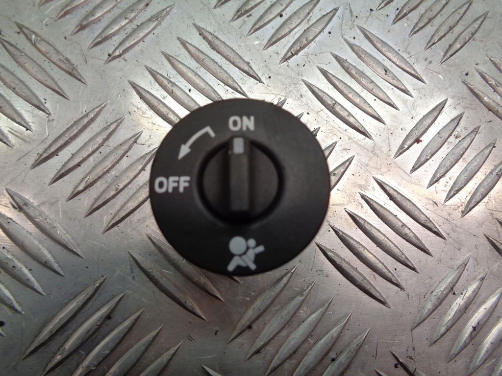 фото №1, Переключатель подушек renault laguna ii 8200169589b