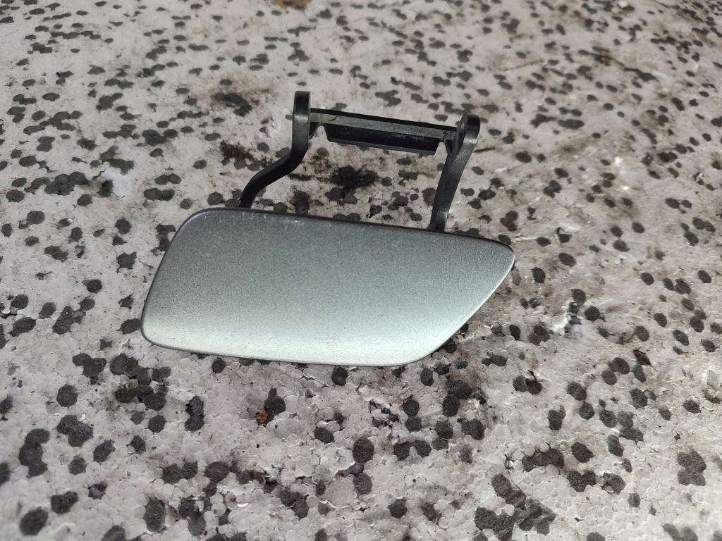 фото №1, Audi a5 8t заглушка ксенон бампера lz7s 8t0955635a