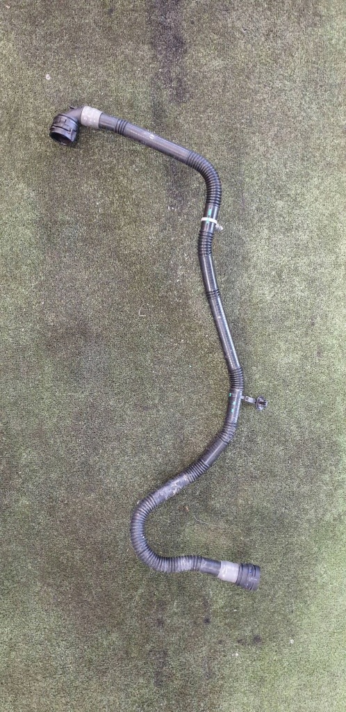 Купити Tesla model y патрубок шланг трубка води 1659782-00-b