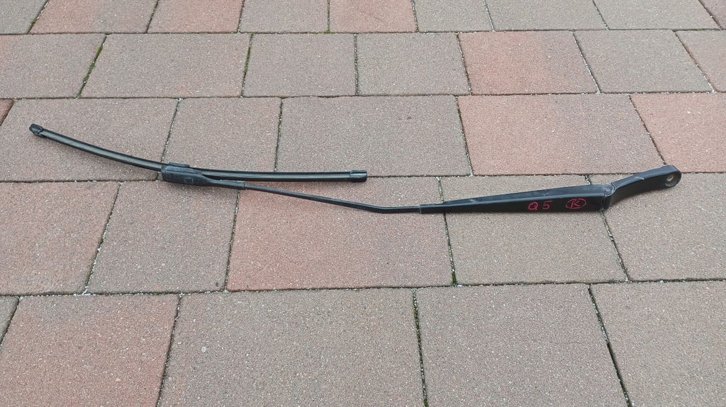 фото №1, Важіль двірники праве ---audi q5 8r 2008-2016 8r1955408b