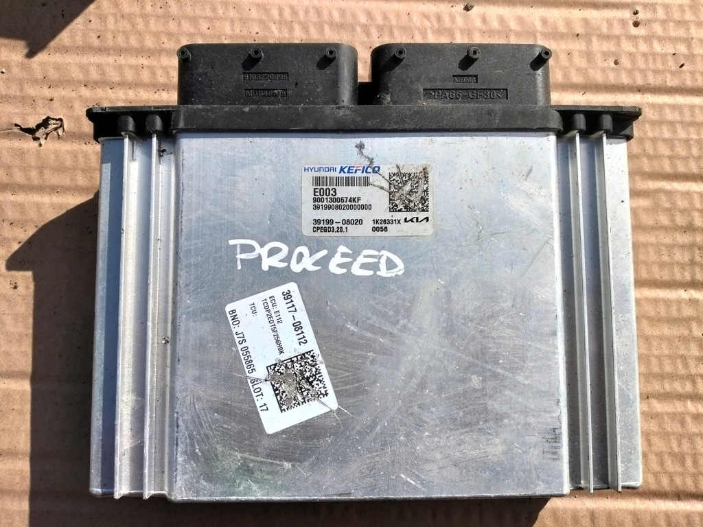 Купити Бортовий комп'ютер блок керування двигуна kia proceed 39117-08112