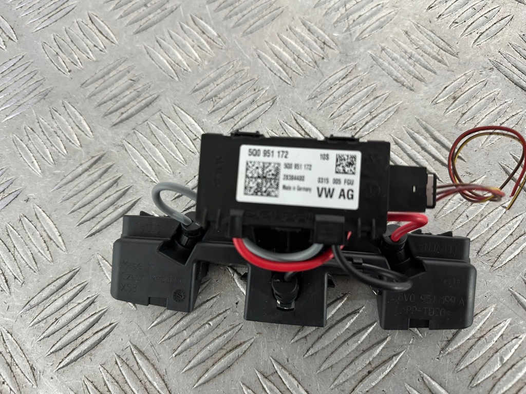 Купити Skoda fabia 3 датчик датчик руху 5q0951172