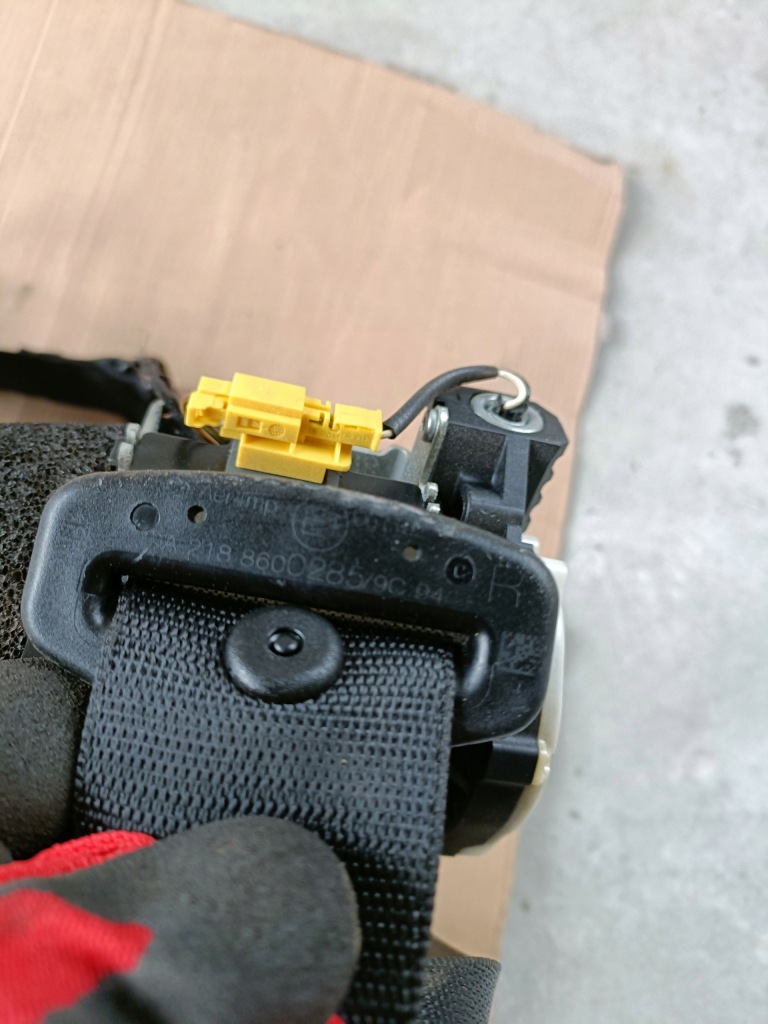 фото №2, Mercedes cls w218 pas ремені безпеки правий задня