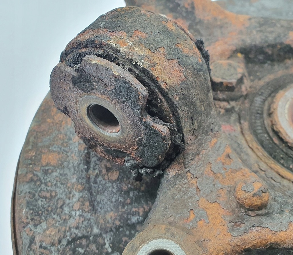 фото №5, Ступица поворотный кулак правый задняя opel insignia a 2.8 v6