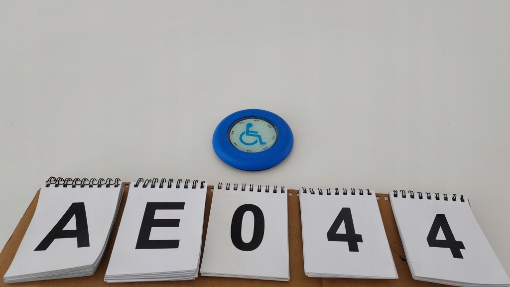 фото №1, Mercedes кнопка zb inwalidy