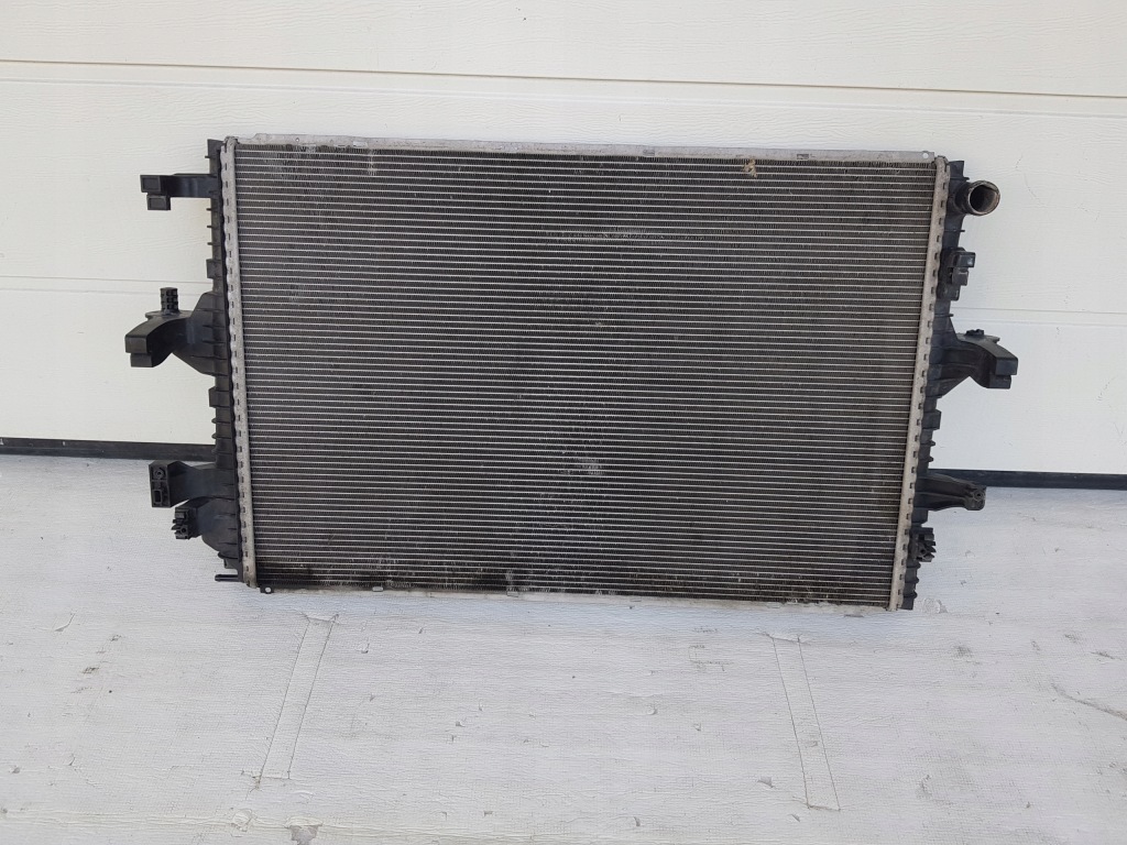 Купить Vw t5 t6 радиатор воды 7e0121253f