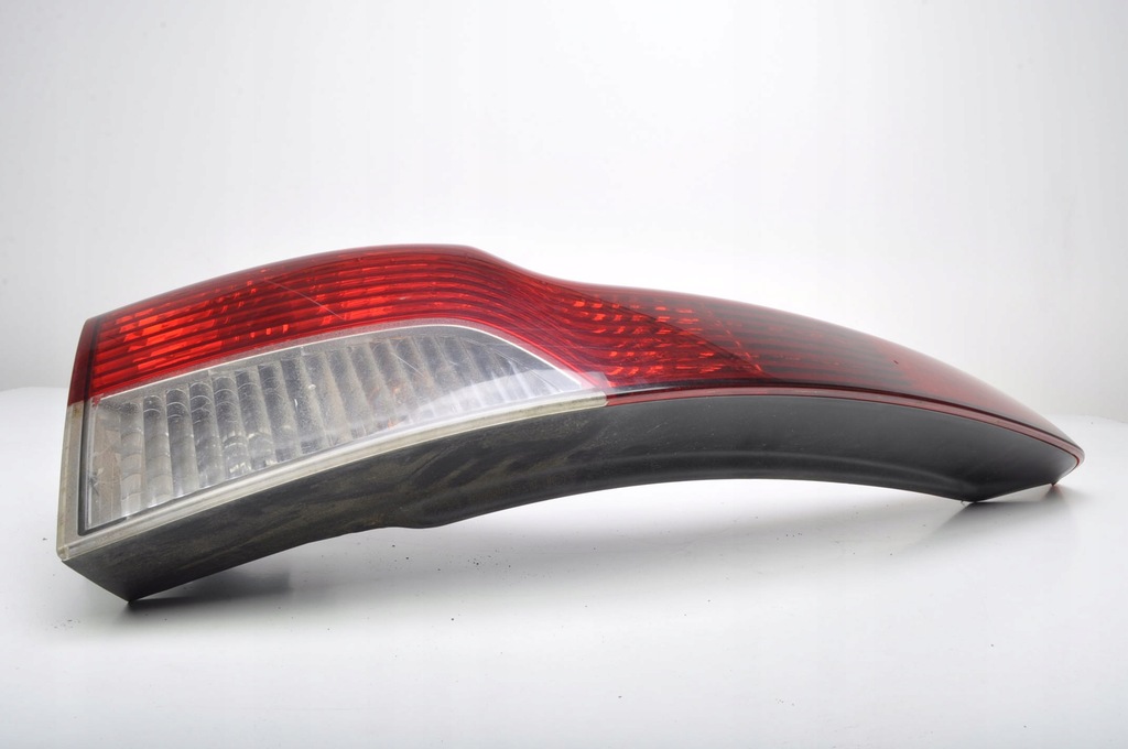 фото №11, Volvo v50 лампа ліва задня лівий задня lift kombi 30744543