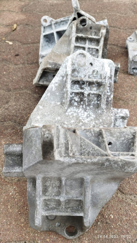 фото №6, Кронштейн кондиционера subaru impreza forester