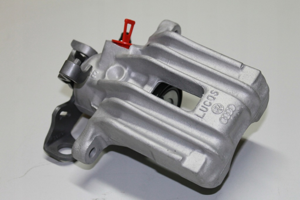 Купить Суппорт тормозной polo 9n new beetle правый задний  оригинальный номер