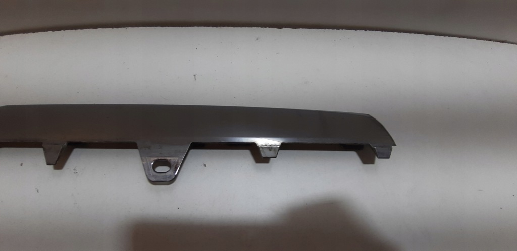 Mercedes benz e-klasa w212 молдинг бампера средняя a2128852674 Цена