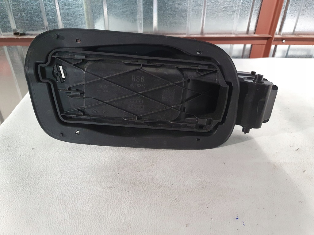фото №1, Audi a6 c8 кришка заливної пального бензин 4k0809906