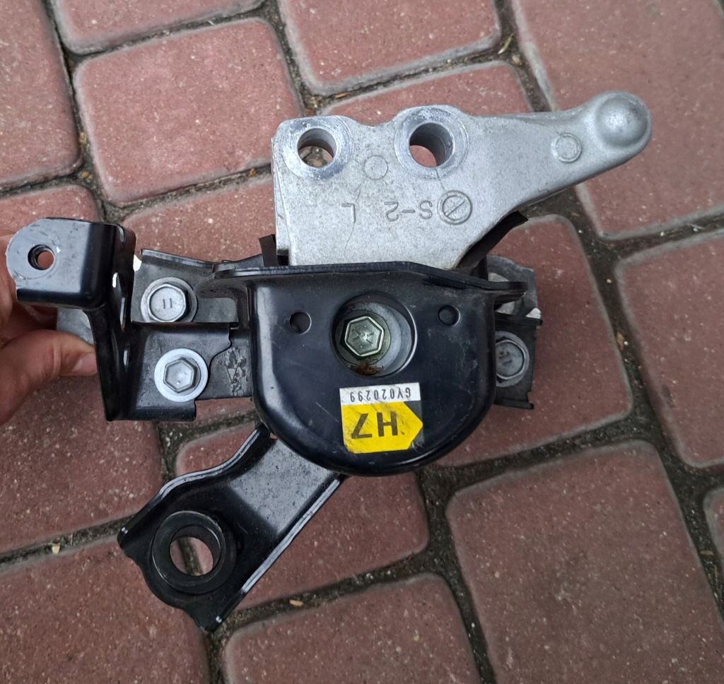 фото №1, Toyota rav4 v 2.5 b гибрид подушка кронштейн двигателя