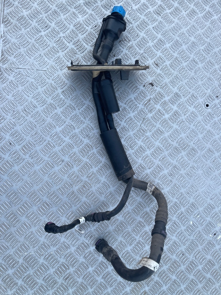 фото №1, Заливная горловина крышка adblue master movano iii 2.3 19-23rok