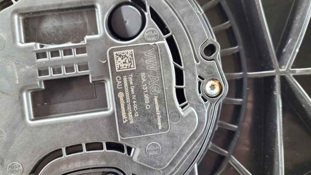 Audi a4 b9 бак adblue с Разборки