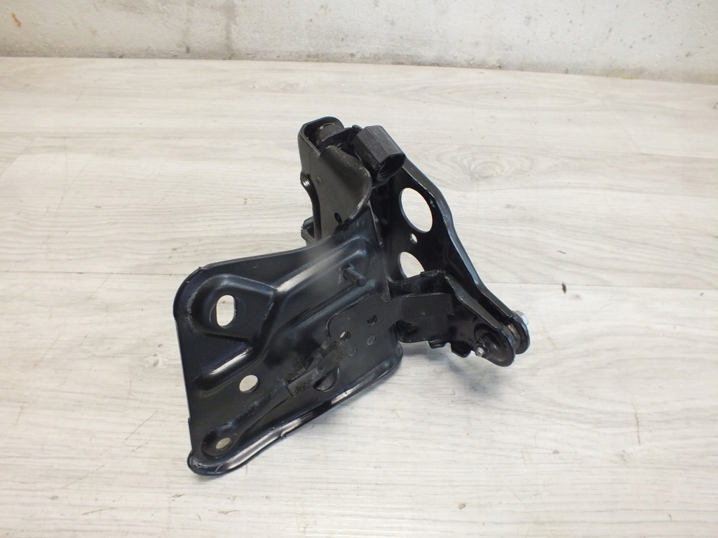 фото №1, Vw new beetle 5c 11- jetta кронштейн насоса abs