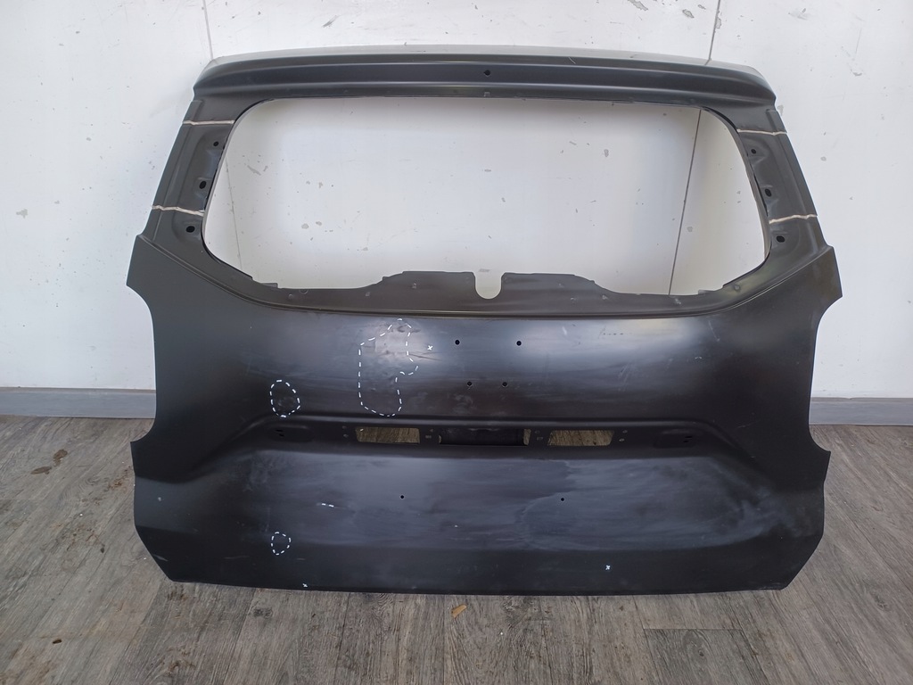 фото №1, Кришка багажника задня задня --- dacia duster ii 2017-2022 --- serwioswa оригінальна