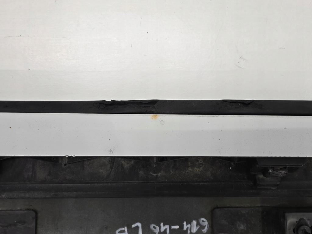 фото №12, Volvo s90 v90 17r молдинг порог левая 614-46