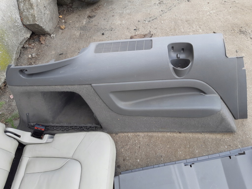 фото №3, Audi q7 4l сиденья iii 3 ряд обшивки кожа комплект