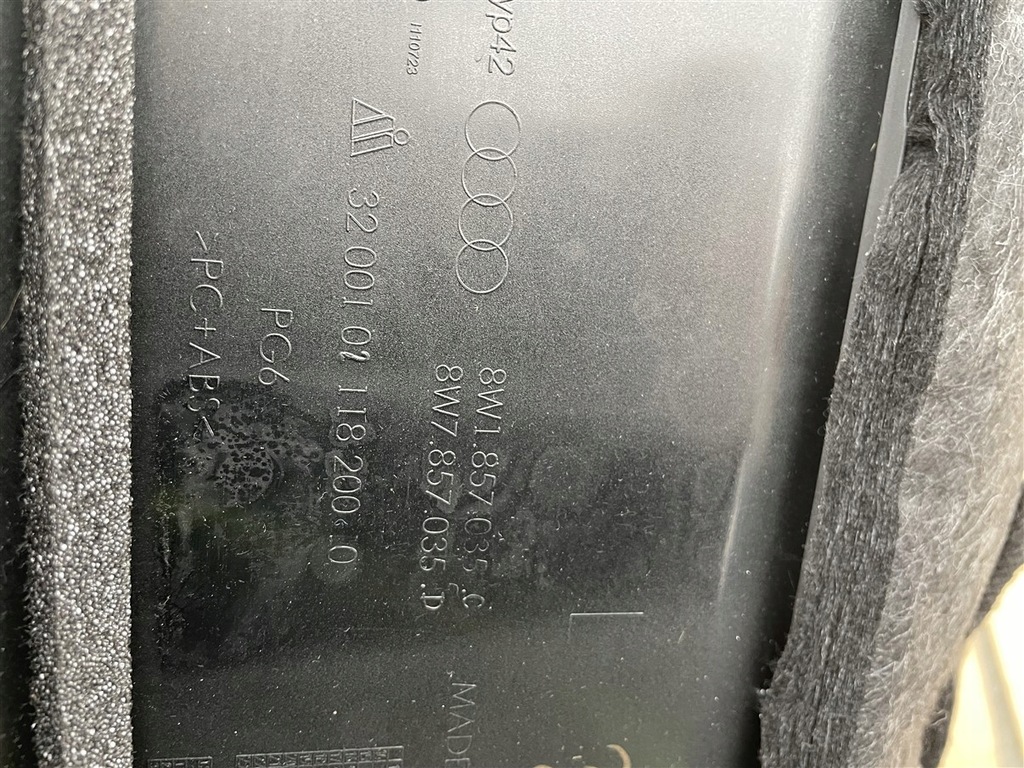 фото №8, Бардачок пасажира w панель 8w1857035c 8w7857035d audi a4 b9 lift 19-23r