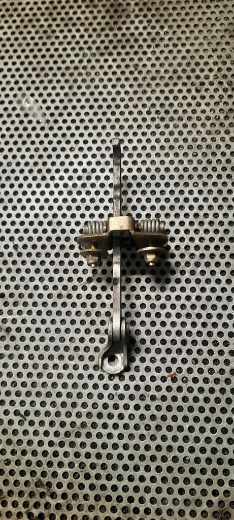 фото №2, Ограничитель дверь renault trafic 311823