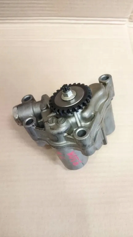 фото №1, Nissan juke note 1.6 насос масляна