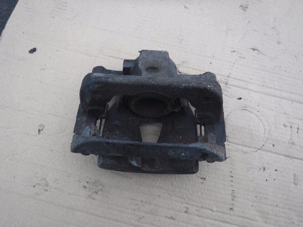 фото №2, Суппорт тормозной левый перед mini countryman