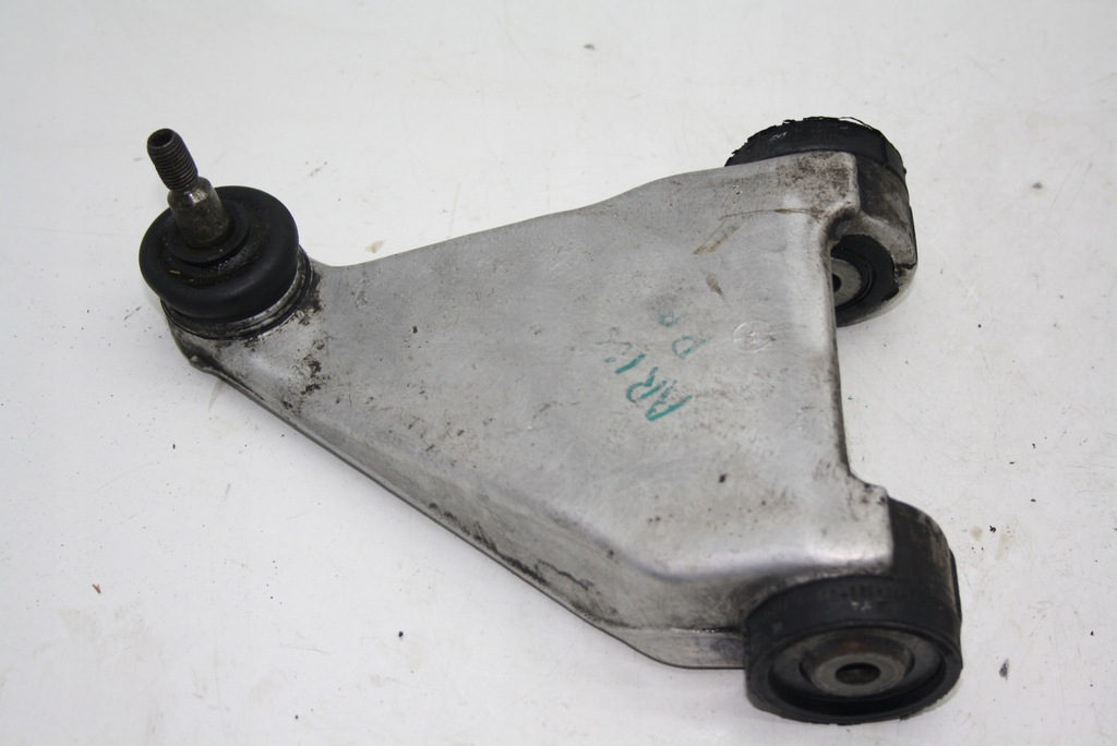 фото №1, Важіль правий перед верхній alfa romeo 166