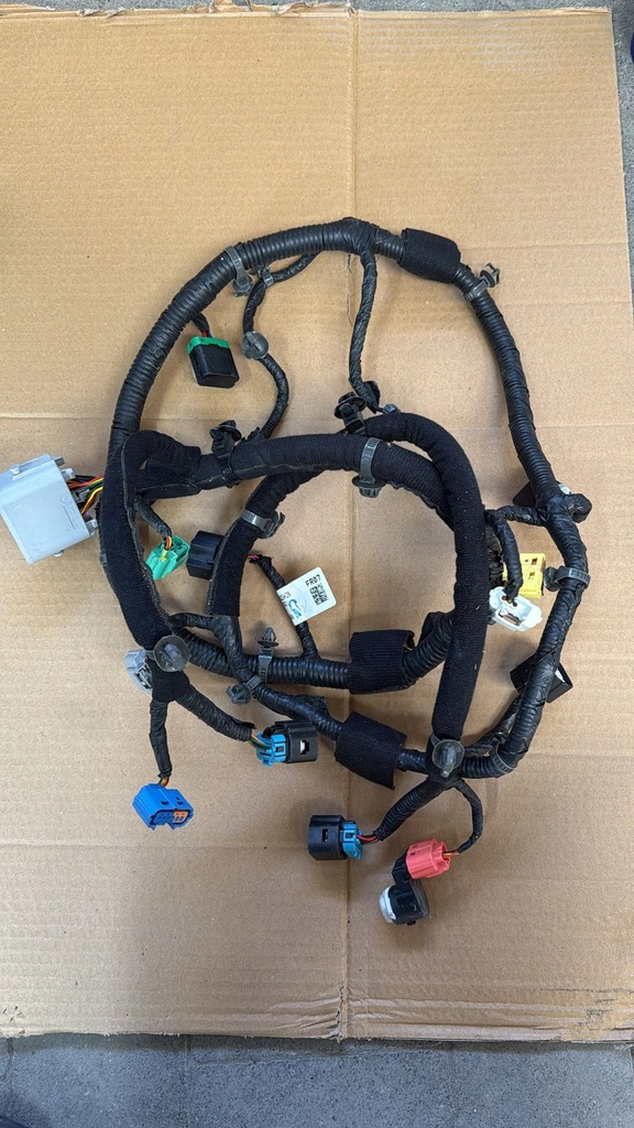 фото №1, Hyundai genesis 2021- жгут бампера перед