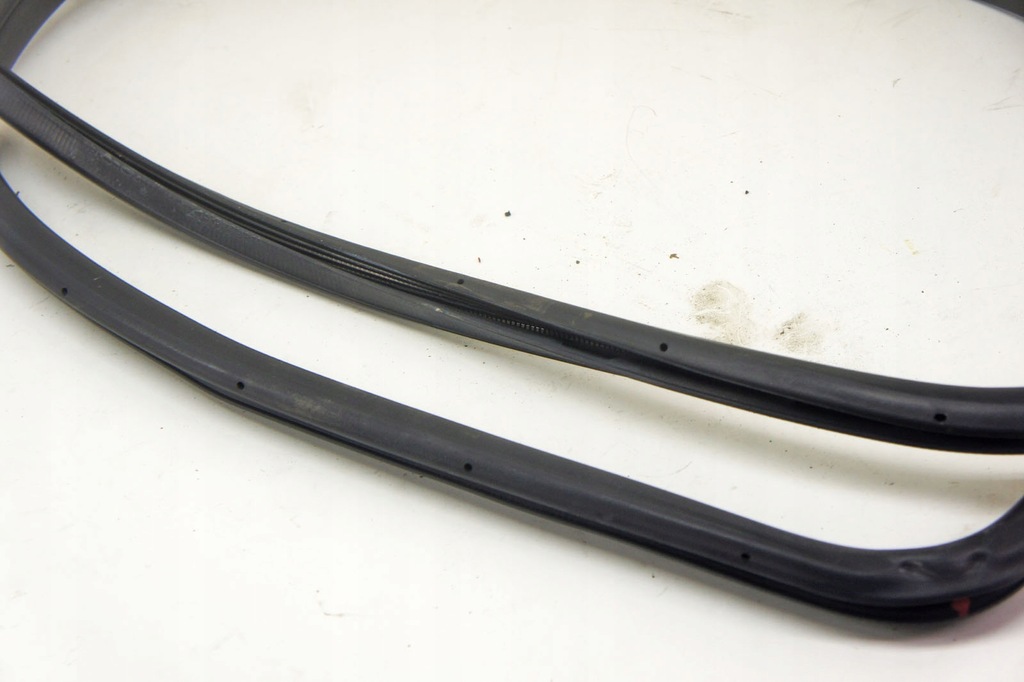 фото №5, Nj249 infiniti g37 прокладка двері правий перед