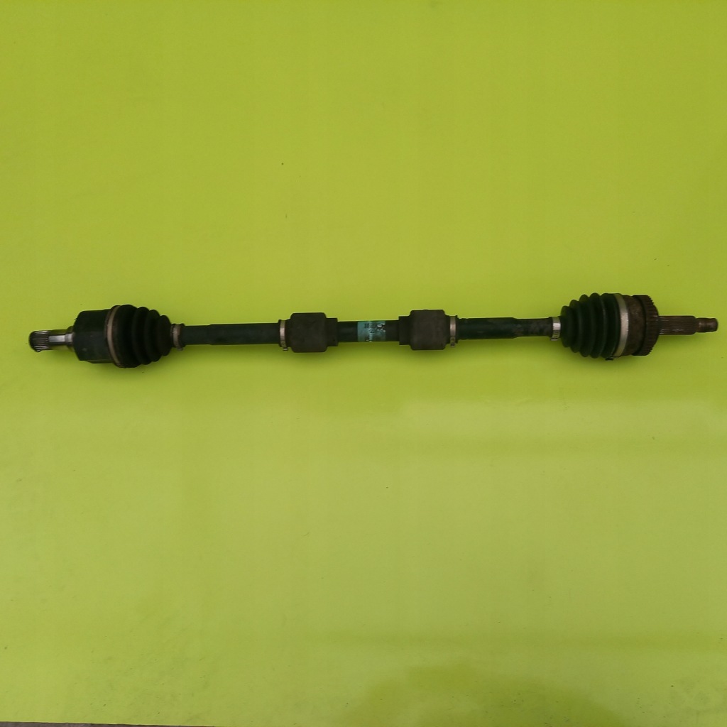 Купити Привідний вал права довга hyundai i40 1.7 crdi 12r