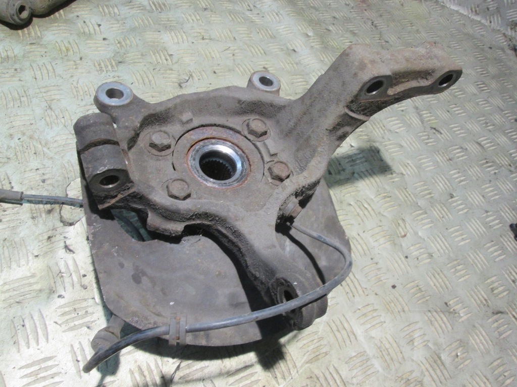 фото №4, Поворотный кулак правый перед renault koleos 1 i 07- 2.0 dci 4x4