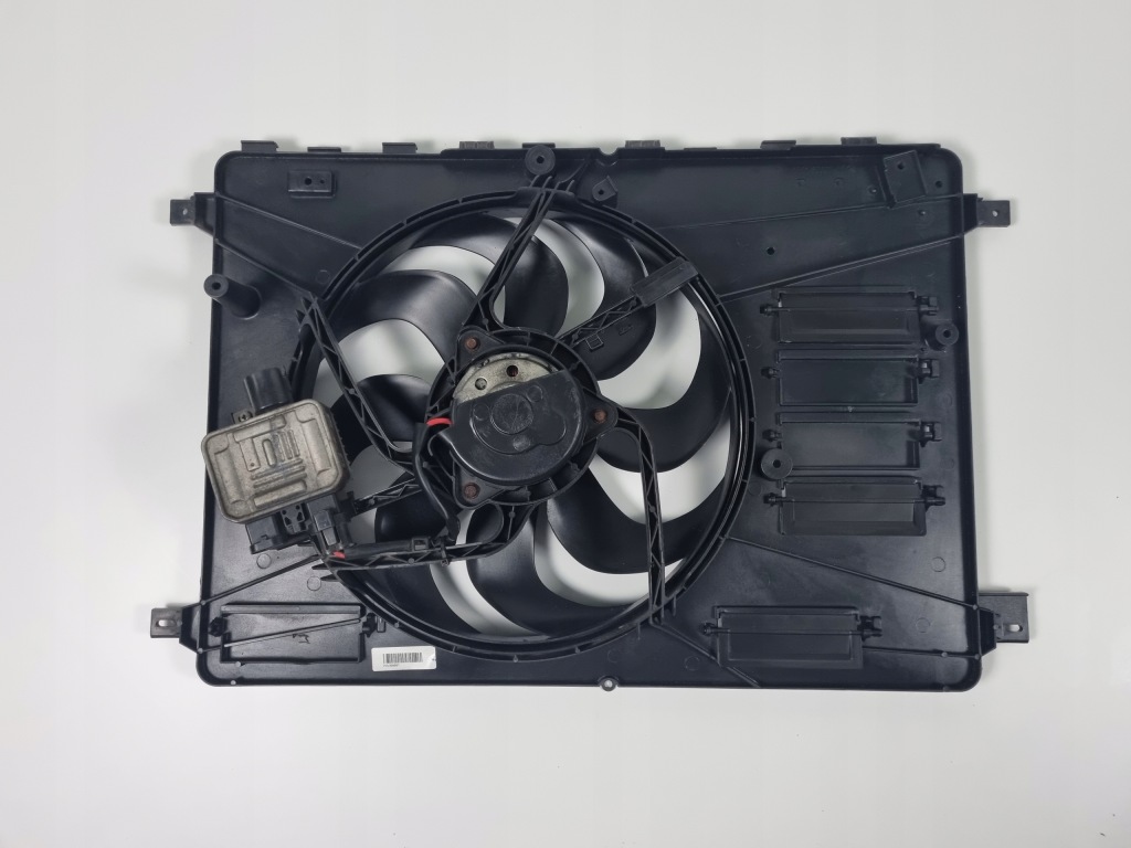 Купити Вентилятор радіатор ford volvo 6g91-8c607-mg