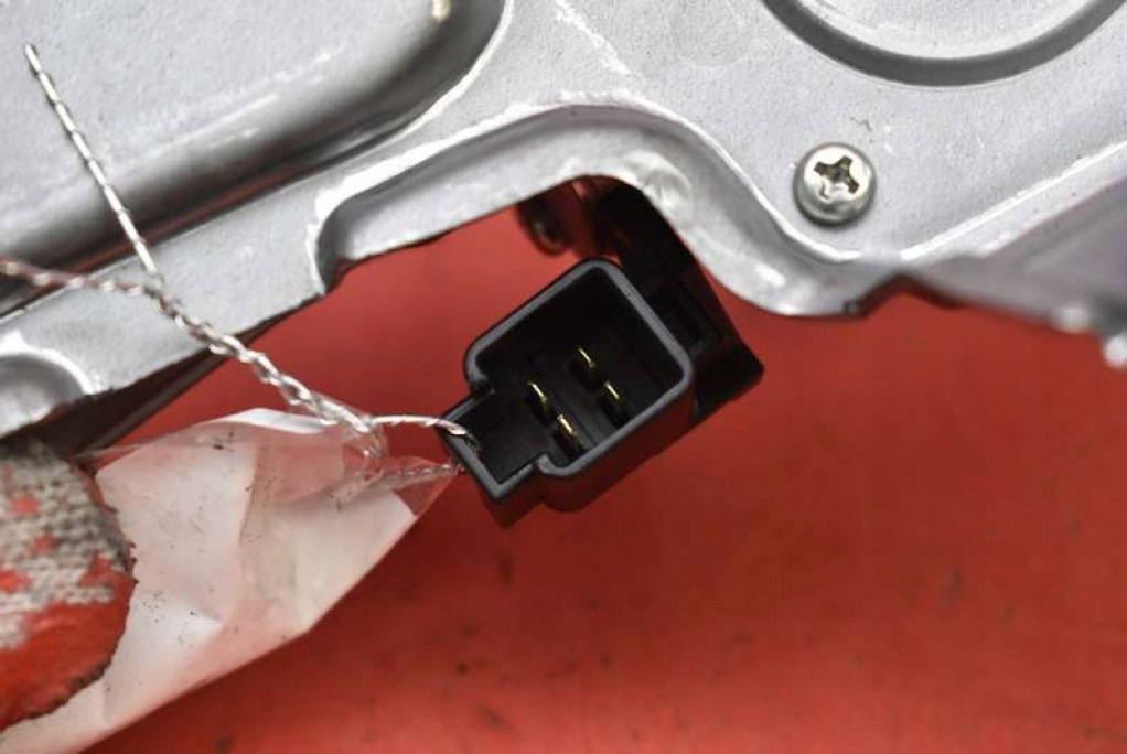 фото №7, Моторчик двірники задня gs2a-67450 mazda 6 2 ii gh kombi 07-12