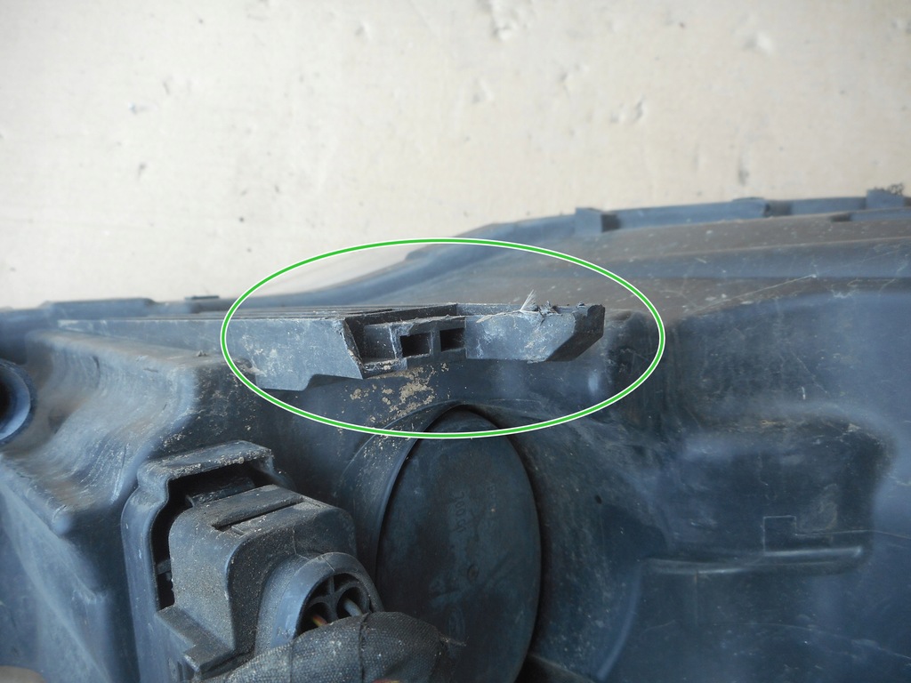 фото №9, Audi a1 8x лампа левая передняя перед 8x0941003