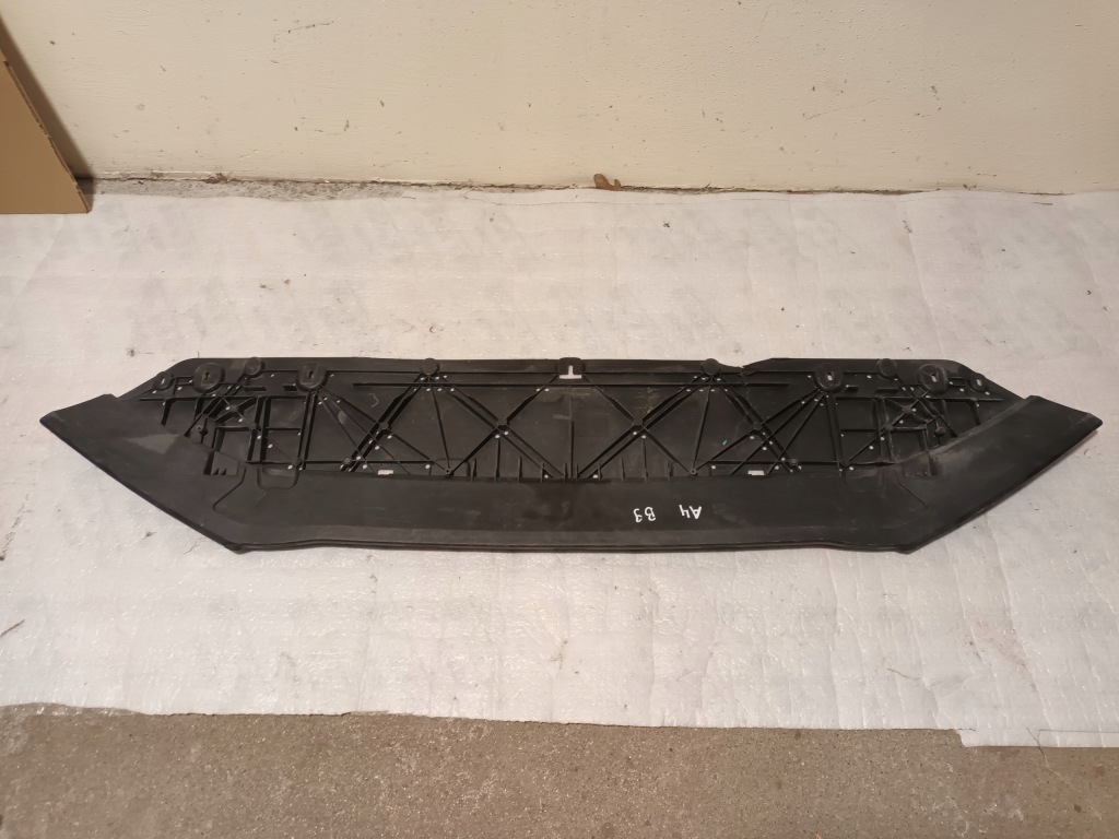 Накладка плита под бампер audi a4 b9 8w0 перед в Украине