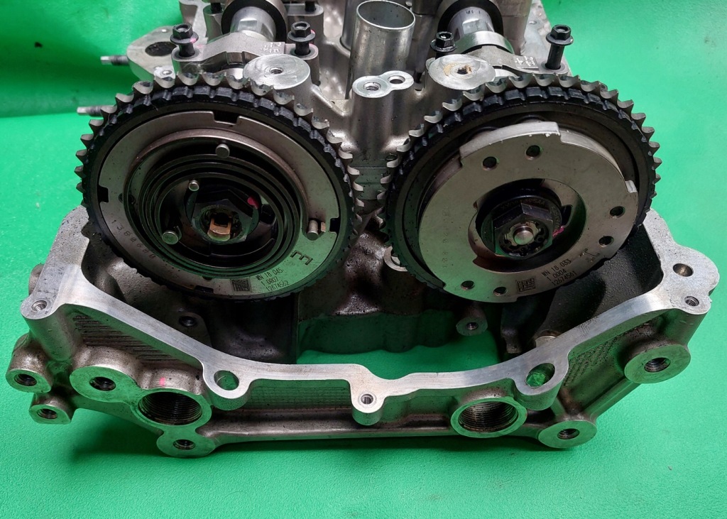 Головка цилиндров opel astra 1.2 1.4t f14sht 12663551 12663550 12688075 с Разборки